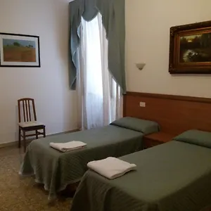 리트모 블루스 비앤비 B&B 로마